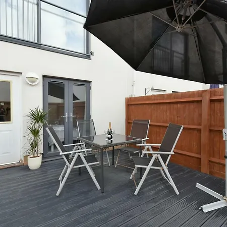 Дом отдыха 15 Pennant Place Бристоль
